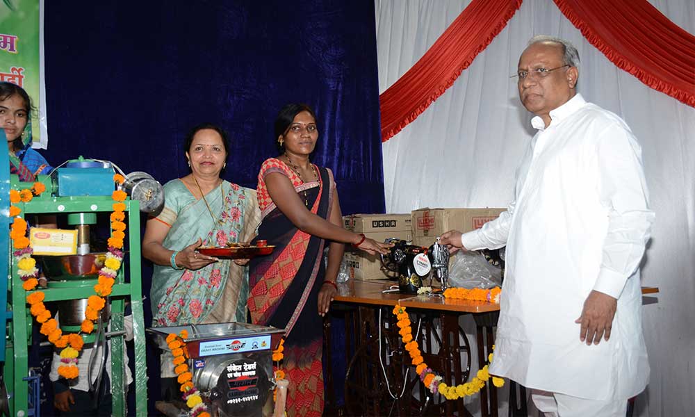 Atmgrastha Shetakari Kutumbiyanna Madat-1, Shirdi