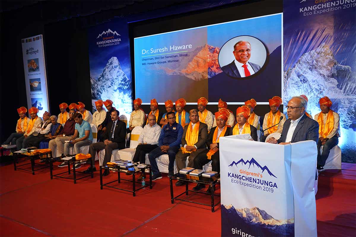 Dr. Suresh Haware conversing with audience